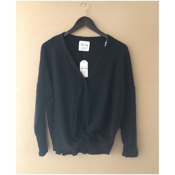 Button down waffle knit top - Picture 2 of 3